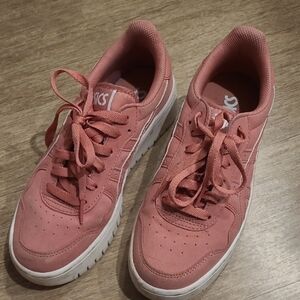 ASICS Women's Coral Sneakers